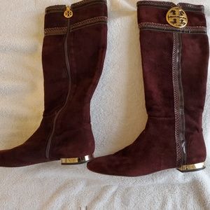Red-brown Tory Burch suede boots
